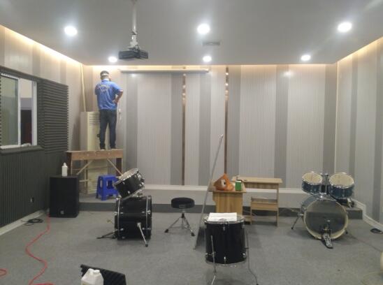 2020年12月11日，重庆万州晶品琴行除甲醛服务，由重庆万州米奇环保服务有限公司承接并顺利完成，并取得甲方领导一致好评。