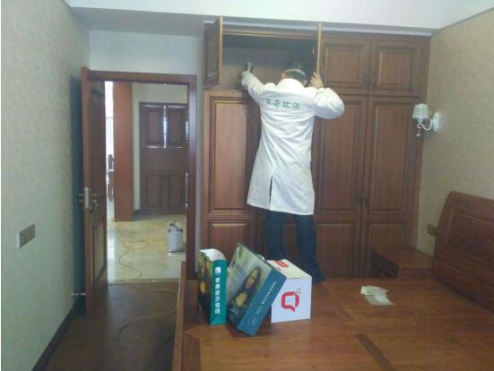 2021年4月26日重庆市万州区和平广场咖啡馆除甲醛，由重庆万州米奇环保服务有限公司承接，并顺利完成任务，且得到用户一致好评。