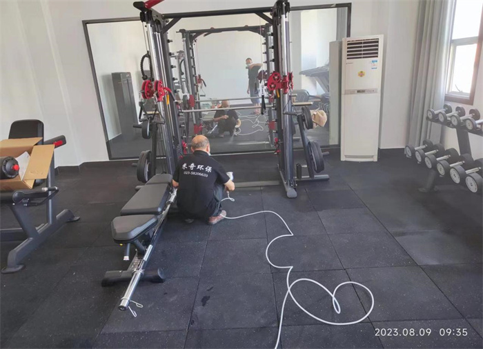 2023年8月9日重庆米奇环保科技有限公司承接重庆市万州区住房和城乡建设综合行政执法支队空气污染治理服务，下面的图片是来自现场实拍。